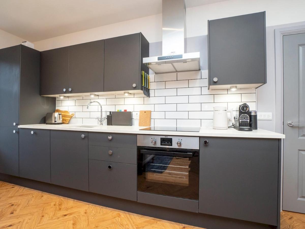 Pass The Keys Stunning 2 Bed Retreat In The Heart Of Bath Apartment Exterior foto
